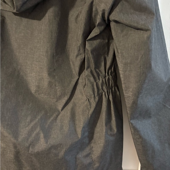 Avalanche Black Raincoat - Picture 5 of 5